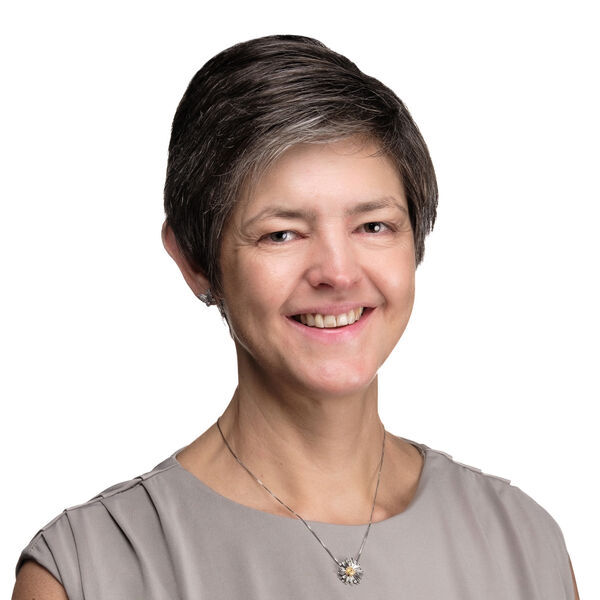 Dr Stephanie Howdle-Lang